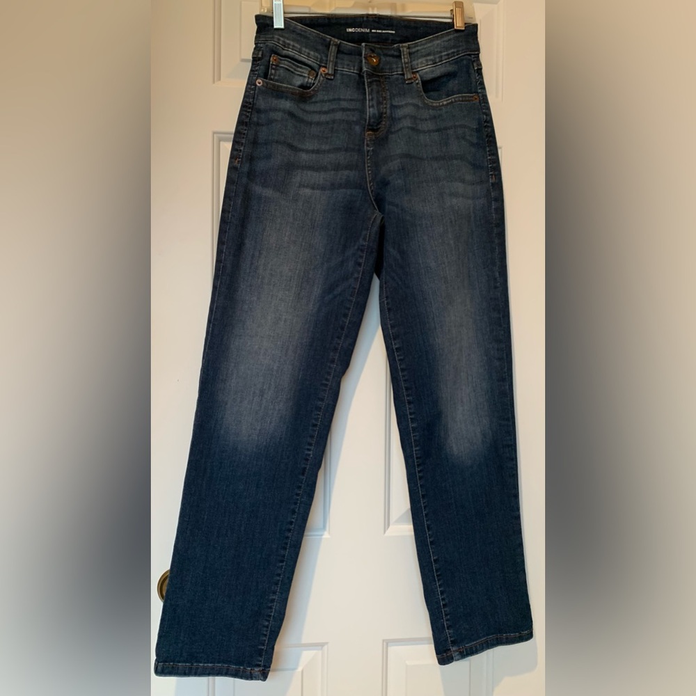 I.N.C. International Concepts mid rise boyfriend straight leg blue jean 4/27